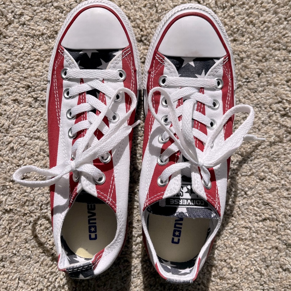 Low Top Converse All-Star Sneakers